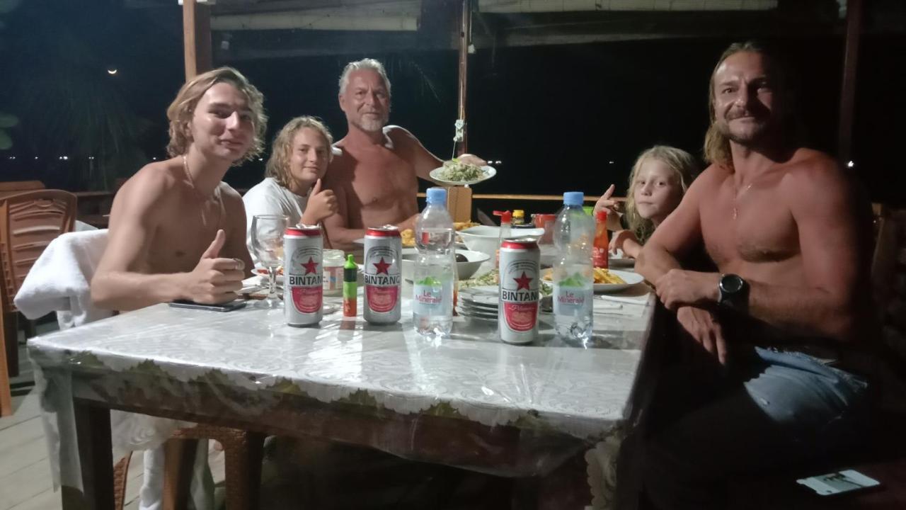 Yohana Cottage Tual Екстериор снимка