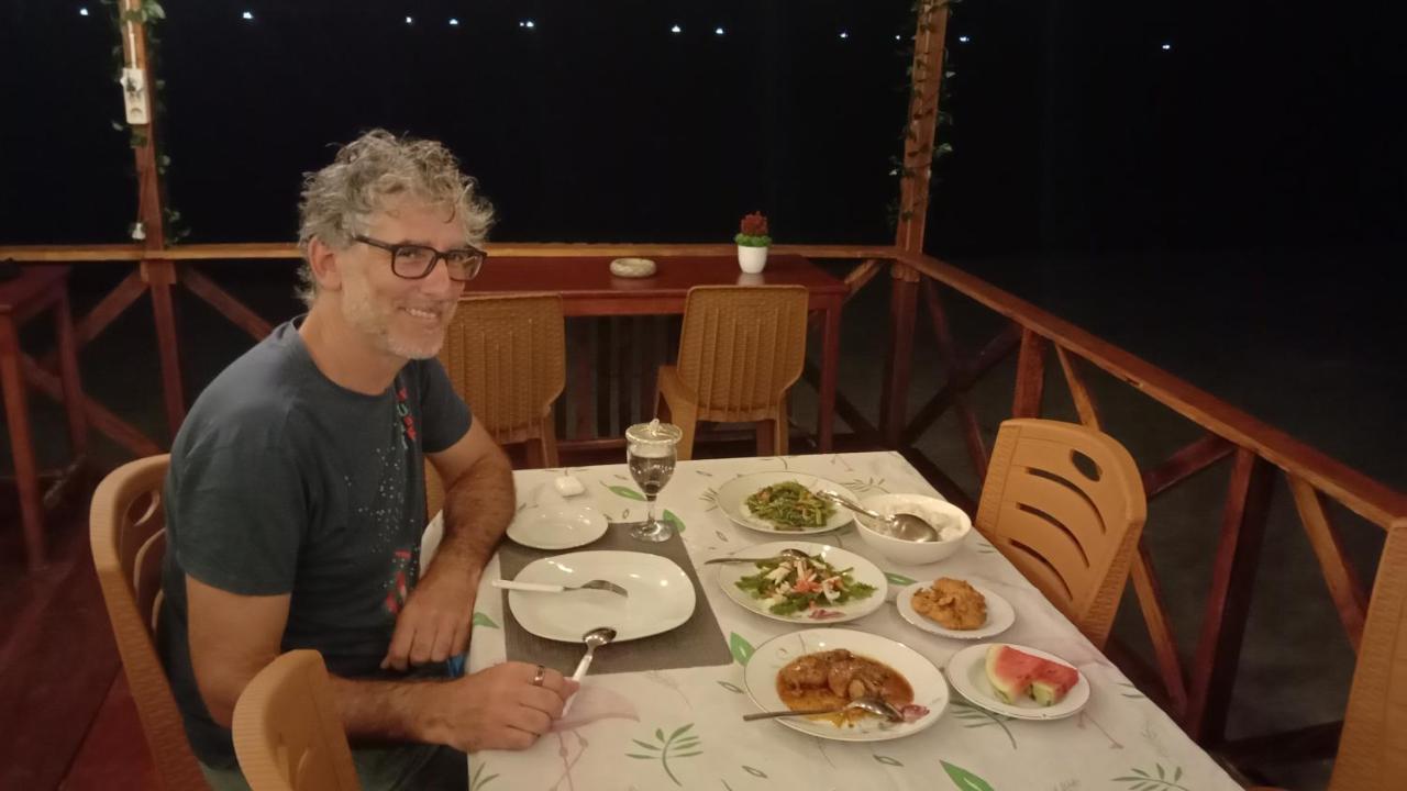 Yohana Cottage Tual Екстериор снимка