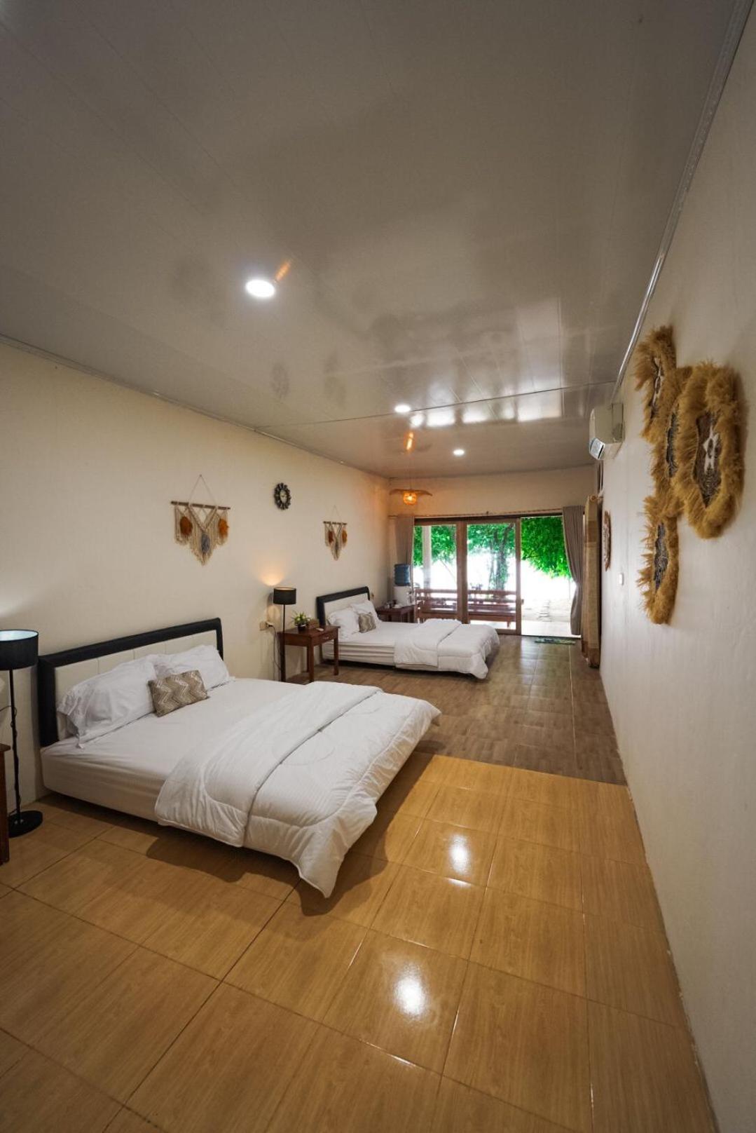 Yohana Cottage Tual Екстериор снимка